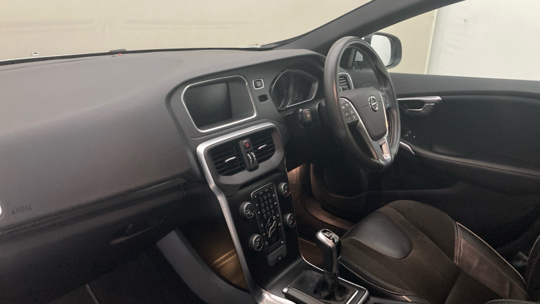 Volvo V40 T2 [122] R DESIGN Nav Plus 5dr Petrol Hatchback